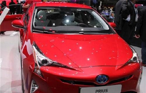 豆瓣9.4 最牛综艺节目 左手红酒右手烟 巨星排队上“必一”(图1) b体育