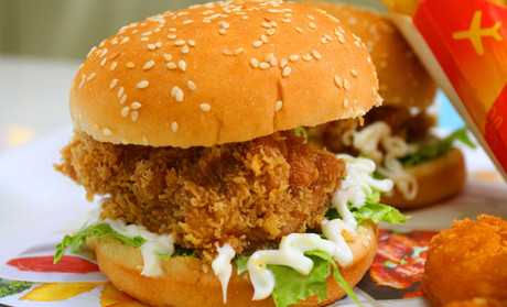 ‘Bsports必一体育’
14岁的天天身高直逼183cm 险些撞脸张亮 网友:太像了(图1) Bsports必一体育