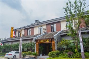 “Bsports必一体育”远亲不如近邻,比近邻更近的可能就是他们了!(图2) 必一